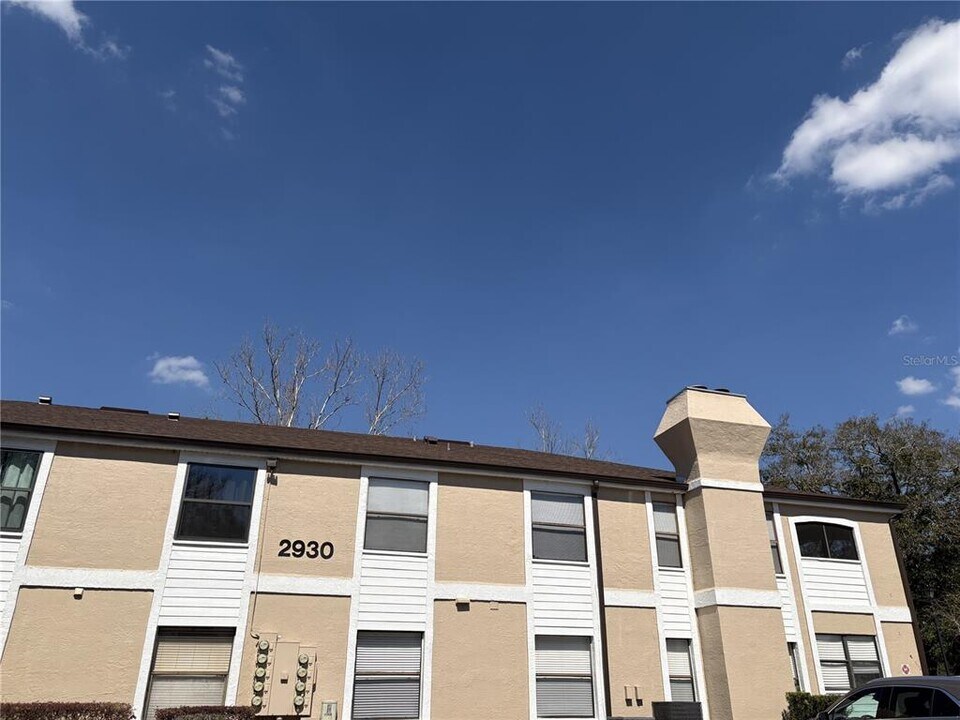 2930 S Semoran Blvd in Orlando, FL - Building Photo