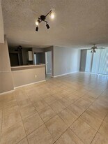 7872 Sonoma Springs Cir in Greenacres, FL - Building Photo