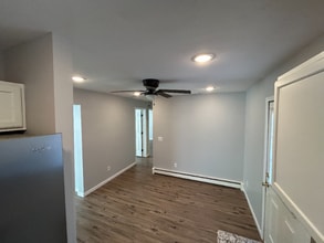 132 Jackson St in Dupont, PA - Building Photo - Building Photo