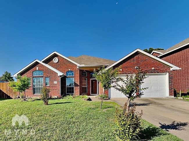 300 Adrian Ct