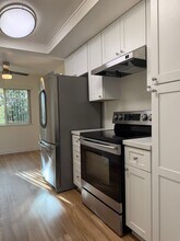 12098 Caminito Campana in San Diego, CA - Building Photo - Building Photo