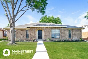 1001 Field Trail Dr in Mesquite, TX - Building Photo
