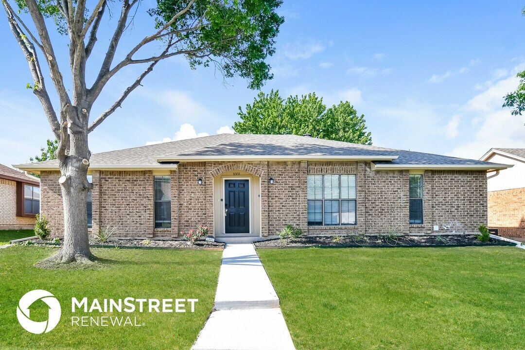 1001 Field Trail Dr in Mesquite, TX - Building Photo