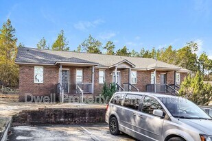 2828 Lumpkin Rd in Augusta, GA - Building Photo