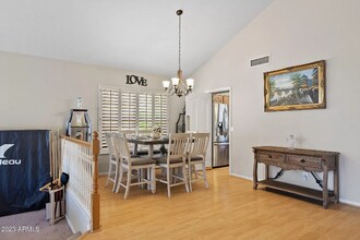 7879 W Kerry Ln in Glendale, AZ - Building Photo - Building Photo