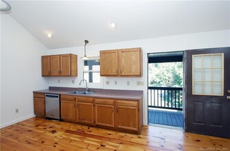 500 Nonnewaug Rd, Unit A in Bethlehem, CT - Building Photo - Building Photo