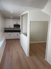 2210 Capitol Ave in Sacramento, CA - Building Photo - Building Photo