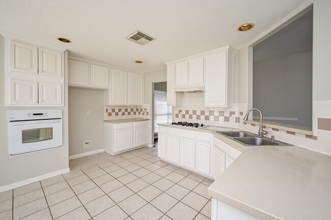 property at 12210 Ferncrest Ct