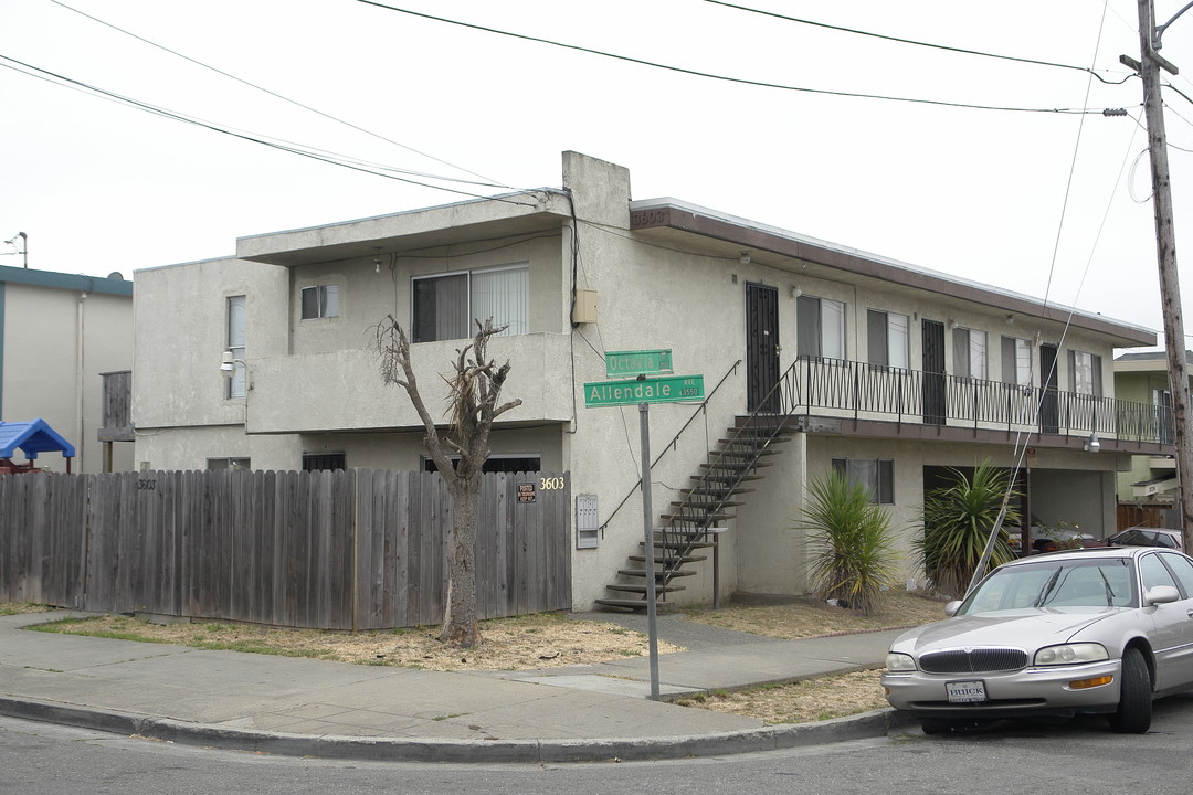 3603 Allendale Ave in Oakland, CA - Building Photo