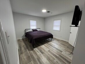 301 7th St SW, Unit A in Charlottesville, VA - Building Photo - Building Photo