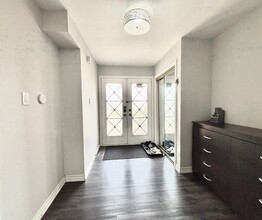 1178 Upper Wentworth St in Hamilton, ON - Building Photo - Building Photo