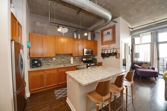 900 N Kingsbury St, Unit 1026 in Chicago, IL - Building Photo - Building Photo