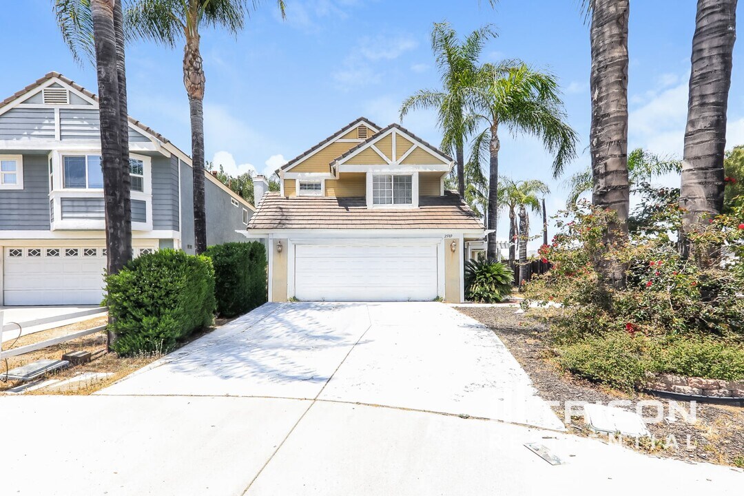 23769 5 Tribes Trail in Murrieta, CA - Building Photo