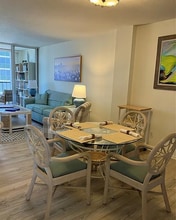 232 Saint Augustine Ave, Unit 404 in Venice, FL - Building Photo - Building Photo