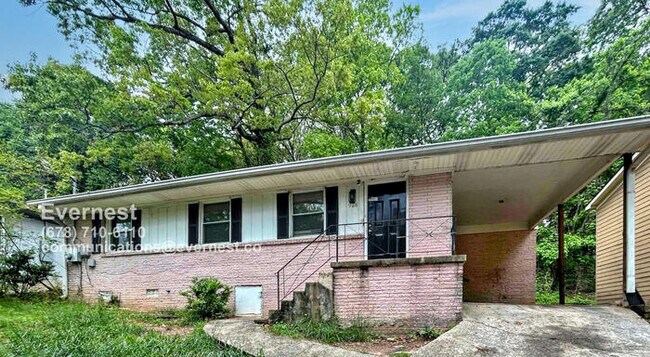 property at 926 Hall St NW