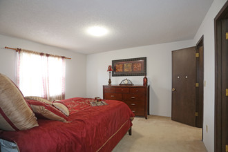 Maple Ridge Apartments in Wichita, KS - Foto de edificio - Interior Photo