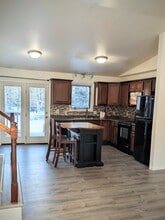 3580 Wildwood Dr in North Pole, AK - Building Photo - Building Photo