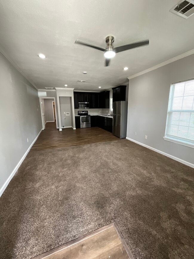 4124 Sayers St, Unit 2