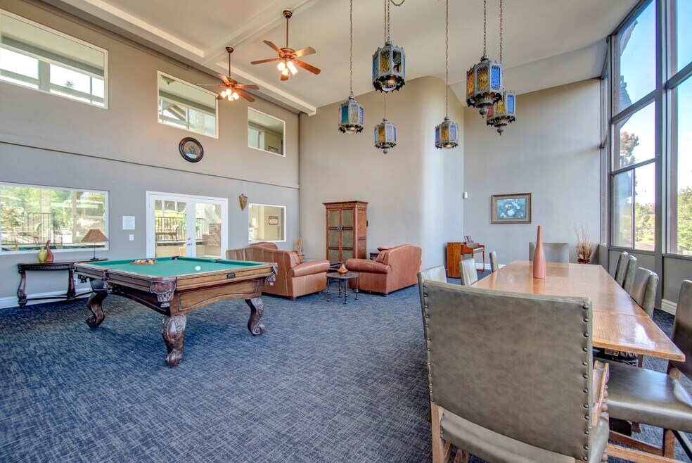 El Capitan Mobile Home Park Apartments El Cajon, CA