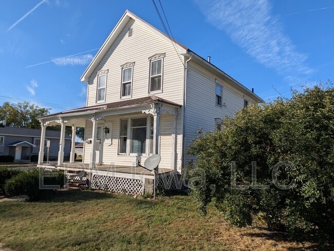 600 2nd St SE in Independence, IA - Building Photo - Building Photo