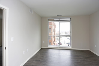 Skyline Tower in Fort Wayne, IN - Building Photo - Interior Photo