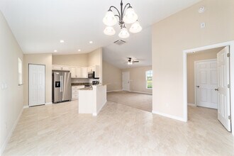 194 Willow Rd in Ocala, FL - Building Photo - Building Photo