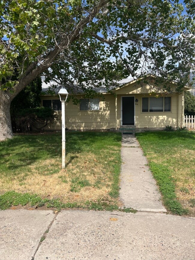 612 Orchard Dr