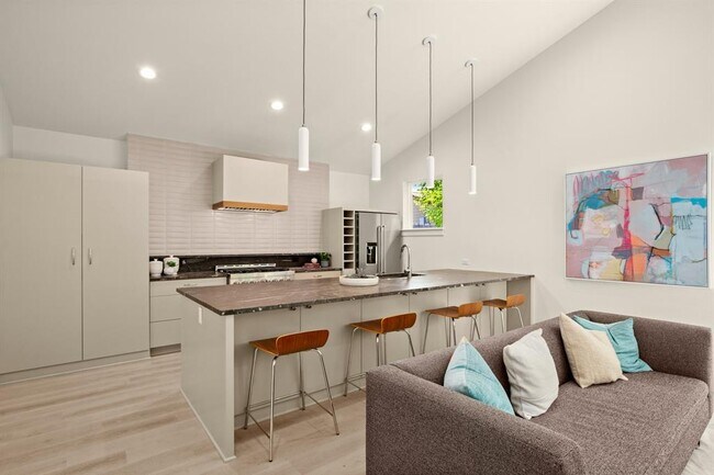 property at 3003 Ray Wood Dr