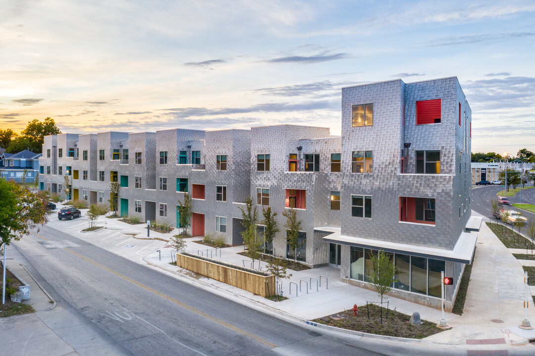 Classen 16 in Oklahoma City, OK - Building Photo