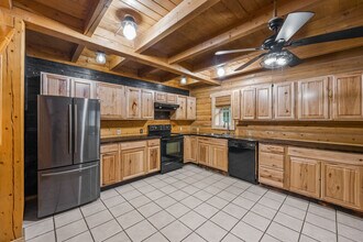 965 Seawolf Dr in North Pole, AK - Building Photo - Building Photo