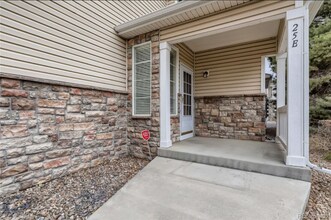 9758 Laredo St. in Commerce City, CO - Building Photo - Building Photo