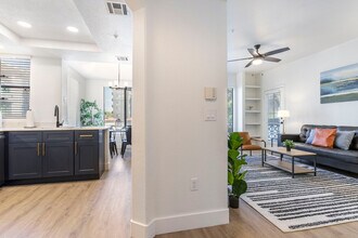 15608 N 71st St in Scottsdale, AZ - Building Photo - Building Photo