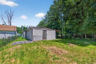 17 Dillon Rd in Monticello, NY - Building Photo - Building Photo