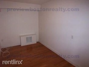108 Washington St-Unit -APT# B-SD in Boston, MA - Building Photo - Building Photo