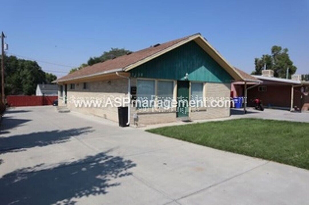 3128 S 700 E in South Salt Lake, UT - Building Photo