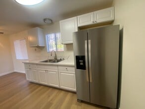 8037-43 Shir Mar Pl-Unit -8037 in El Cajon, CA - Building Photo - Building Photo