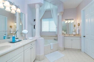 7408 SW 189th Terrace in Cutler Bay, FL - Building Photo - Building Photo