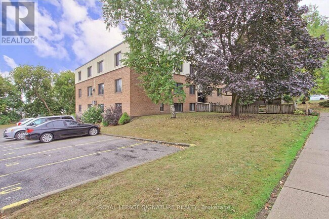 136 Scanlon Ave in Bradford West Gwillimbury, ON - Building Photo - Building Photo