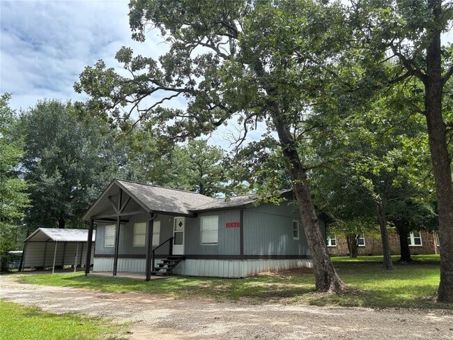 property at 1667 -B US-190