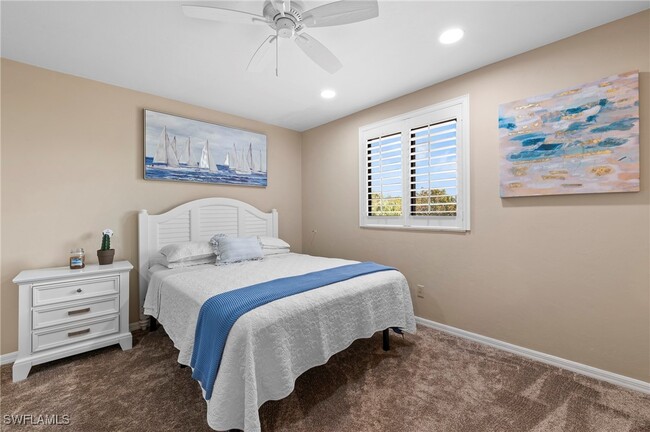 property at 27770 Hacienda E Blvd