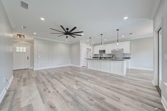 4447 Huckleberry Ln in Southport, FL - Building Photo - Building Photo