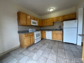 1161 Commonwealth Ave, Unit 1131-7 in Boston, MA - Building Photo - Building Photo