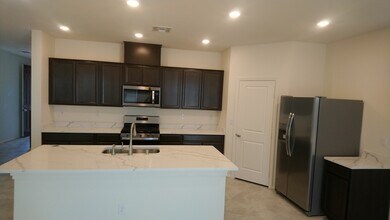 5658 Autumn Cliffs Way in Las Vegas, NV - Building Photo - Building Photo