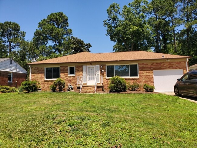 50 Wheatland Dr in Hampton, VA - Building Photo - Building Photo