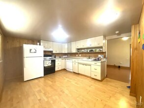 2632 Pear St in Canon City, CO - Building Photo - Building Photo