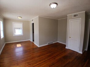 123 Eastview Dr in Memphis, TN - Building Photo - Building Photo