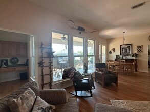 1165 Albatross Ct in Benbrook, TX - Building Photo - Building Photo