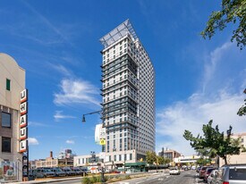 425 Grand Concourse Apartments