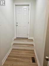 111 Rosswell Dr in Courtice, ON - Building Photo - Building Photo