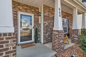 660 Collett Dr in Blythewood, SC - Building Photo - Building Photo